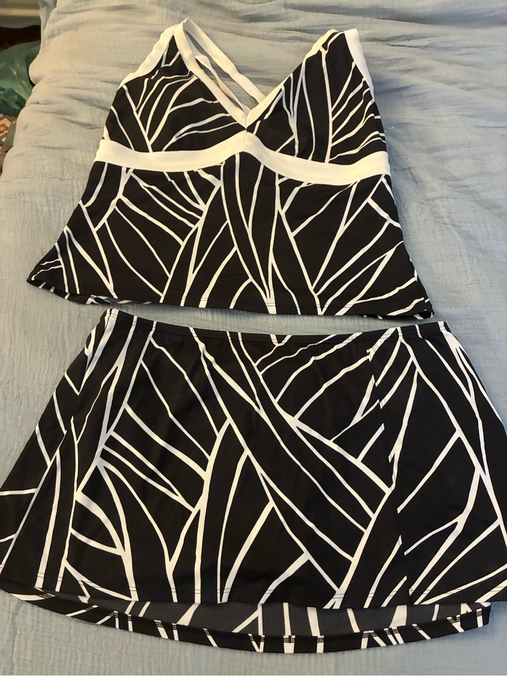 Lands' End Black and White Printed Swim Skirt Set
